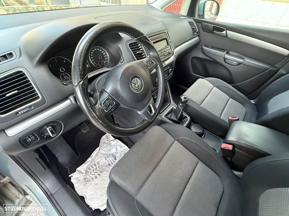 VW Sharan 2.0 TDi Confortline - 10