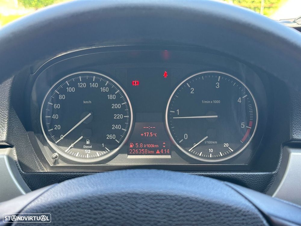 BMW 320 d Sport - 9
