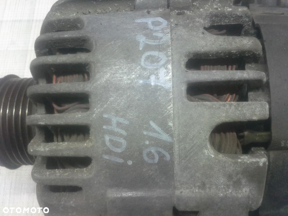 Peugeot 207 1.6 HDi alternator Valeo 9646321780  2542924A  TG15C053 - 2