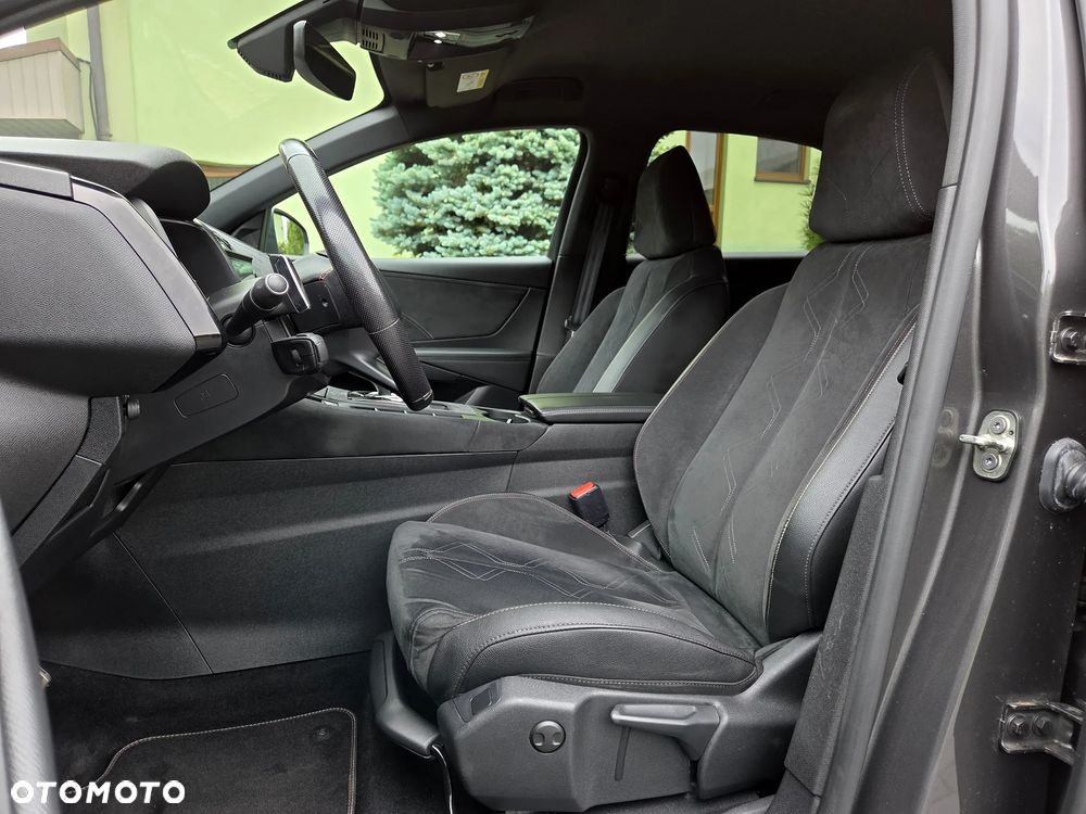 DS Automobiles DS 7 Crossback - 23