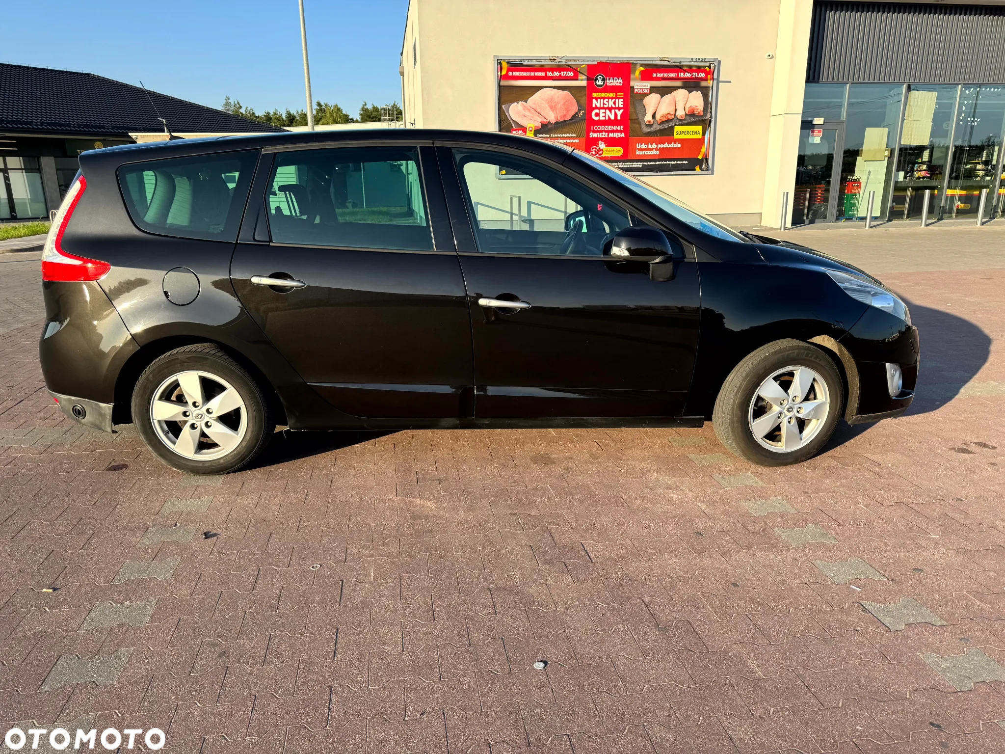Renault Grand Scenic 1.6 16V 110 Dynamique - 9