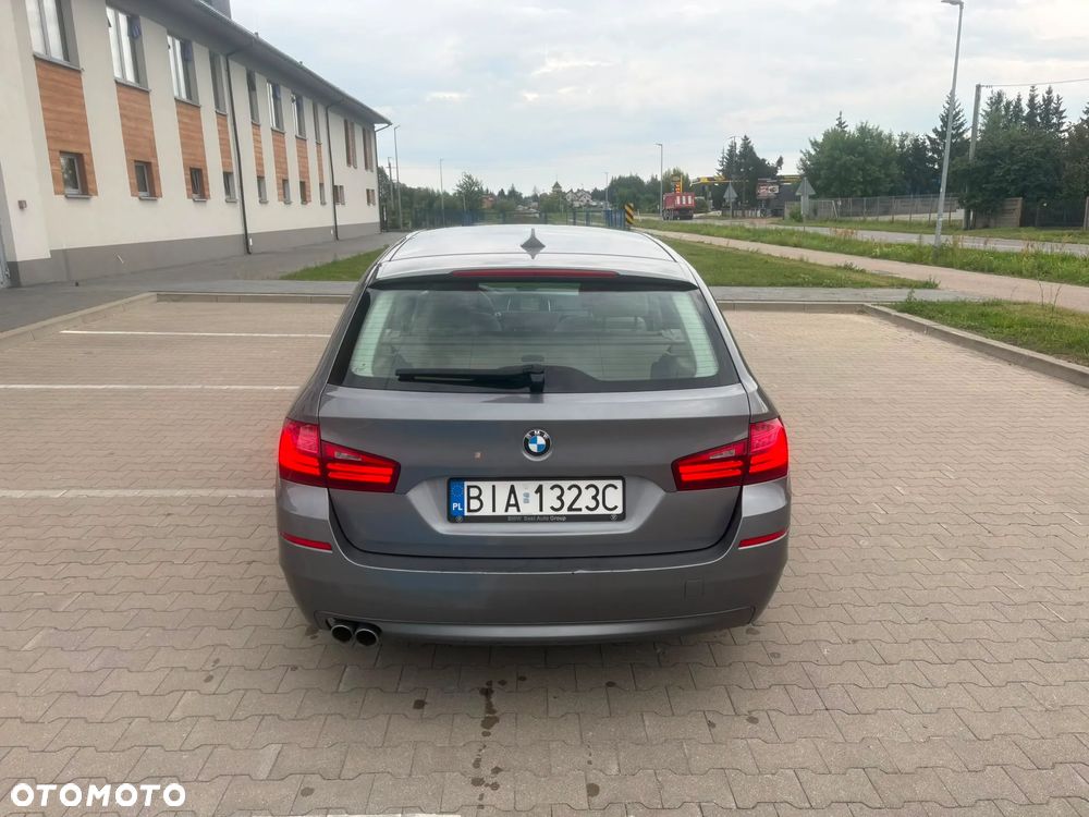 BMW Seria 5 520d - 6