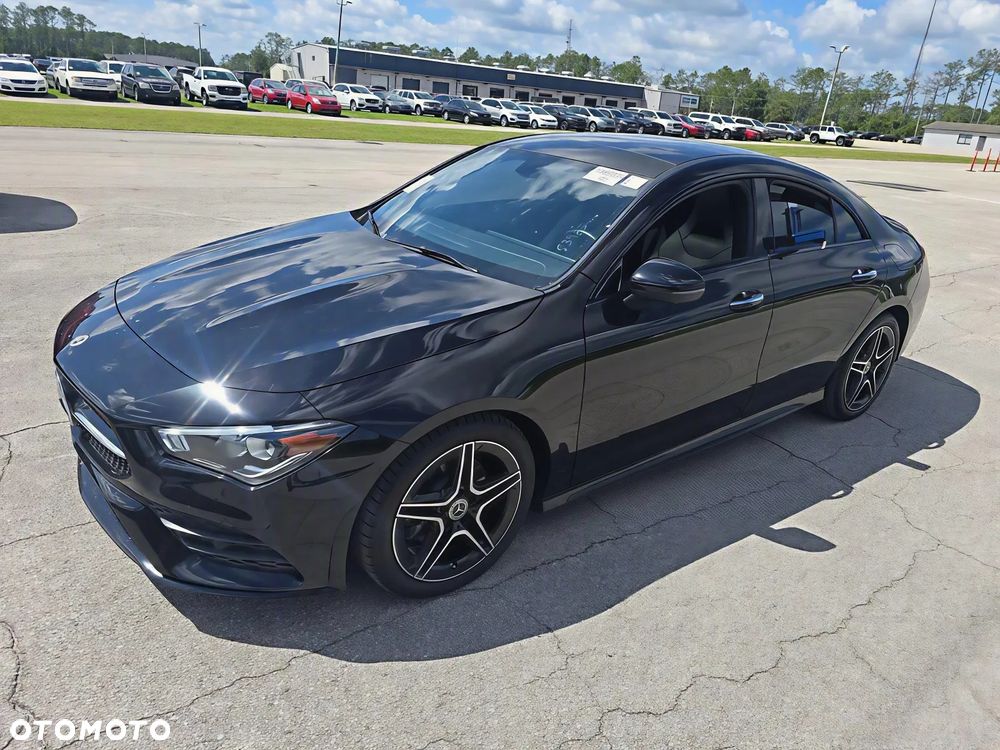Mercedes-Benz CLA - 1