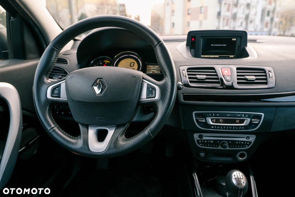 Renault Megane dCi 130 FAP BOSE Edition - 23