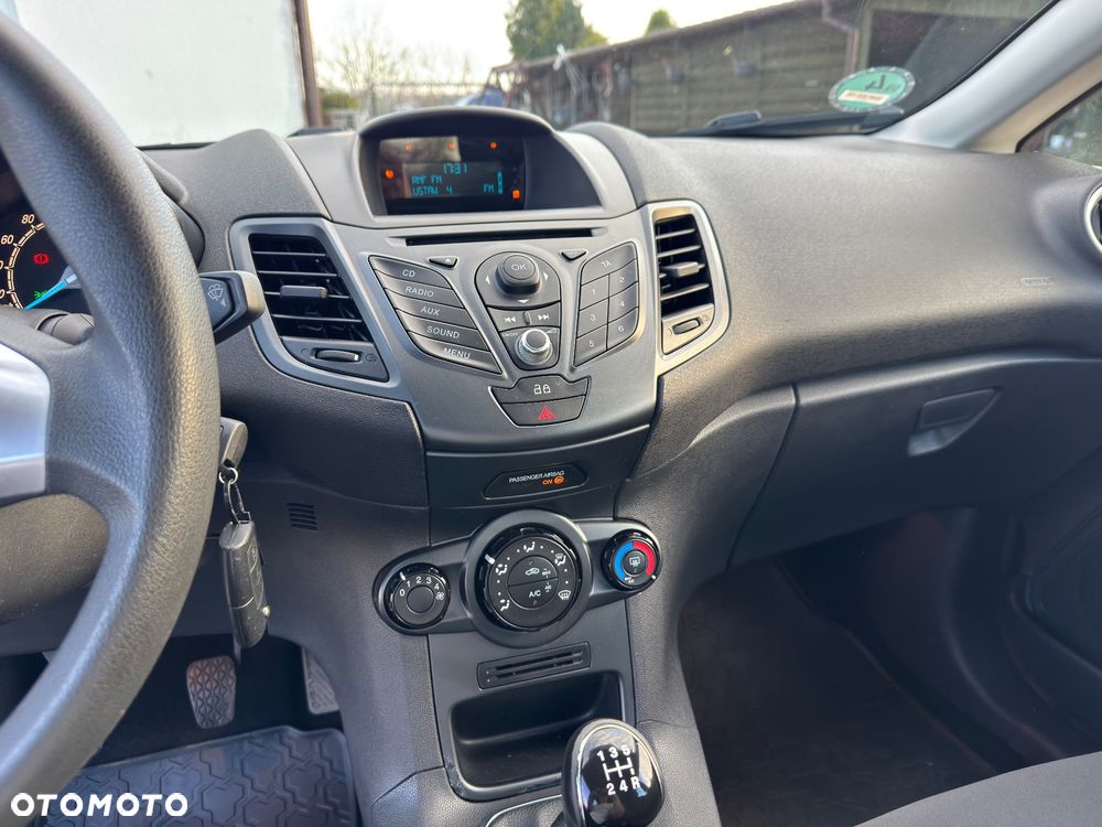 Ford Fiesta - 31