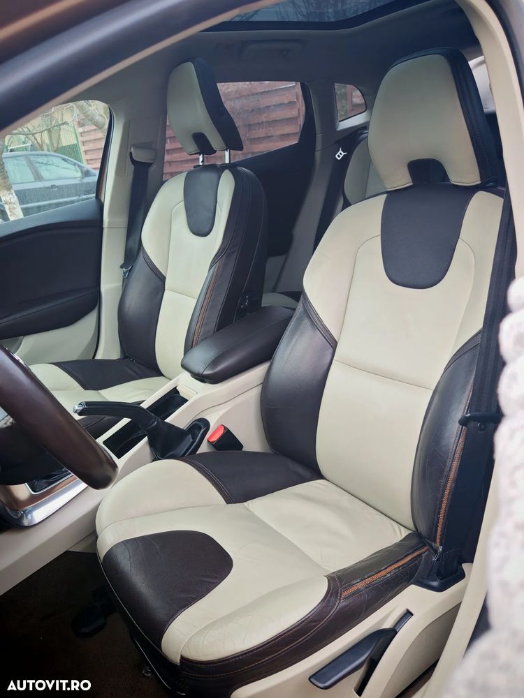 Volvo V40 T5AWD Aut Summum - 8