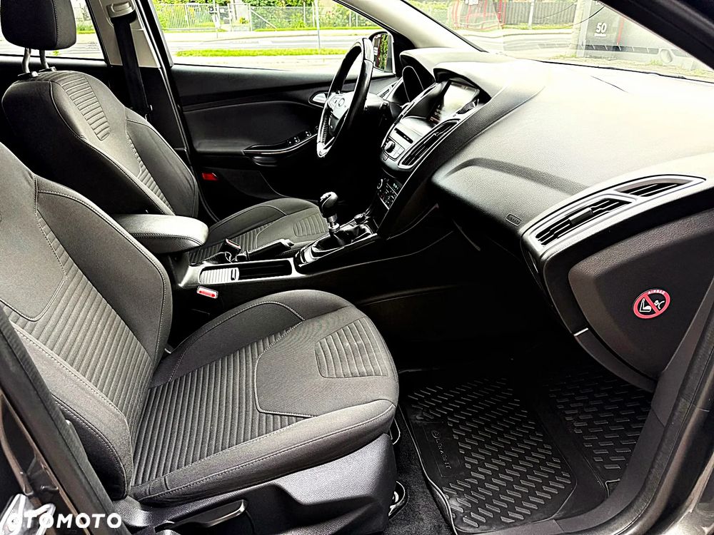 Ford Focus 1.5 TDCi DPF Start-Stopp-System Titanium - 20