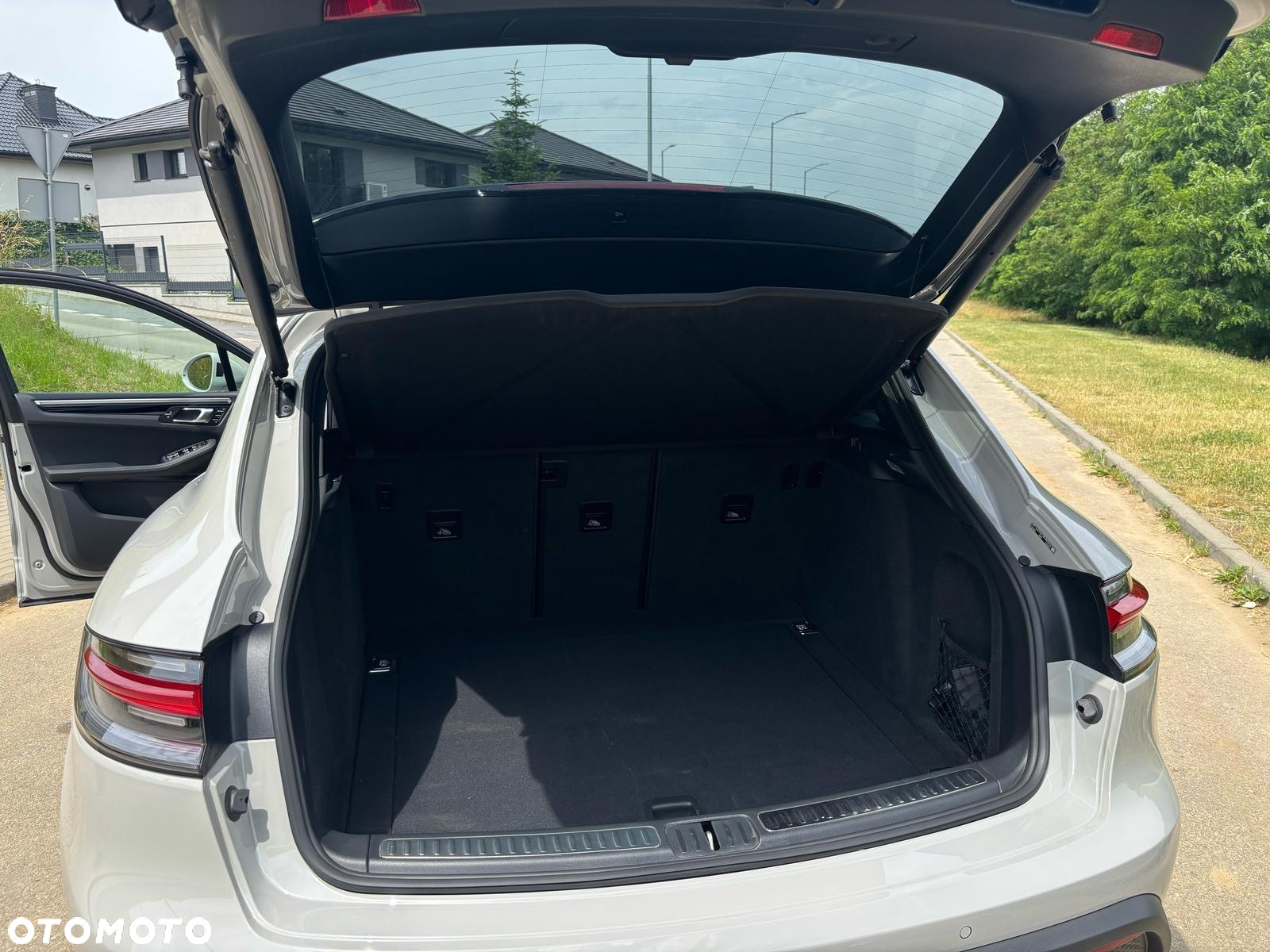 Porsche Macan Standard - 8