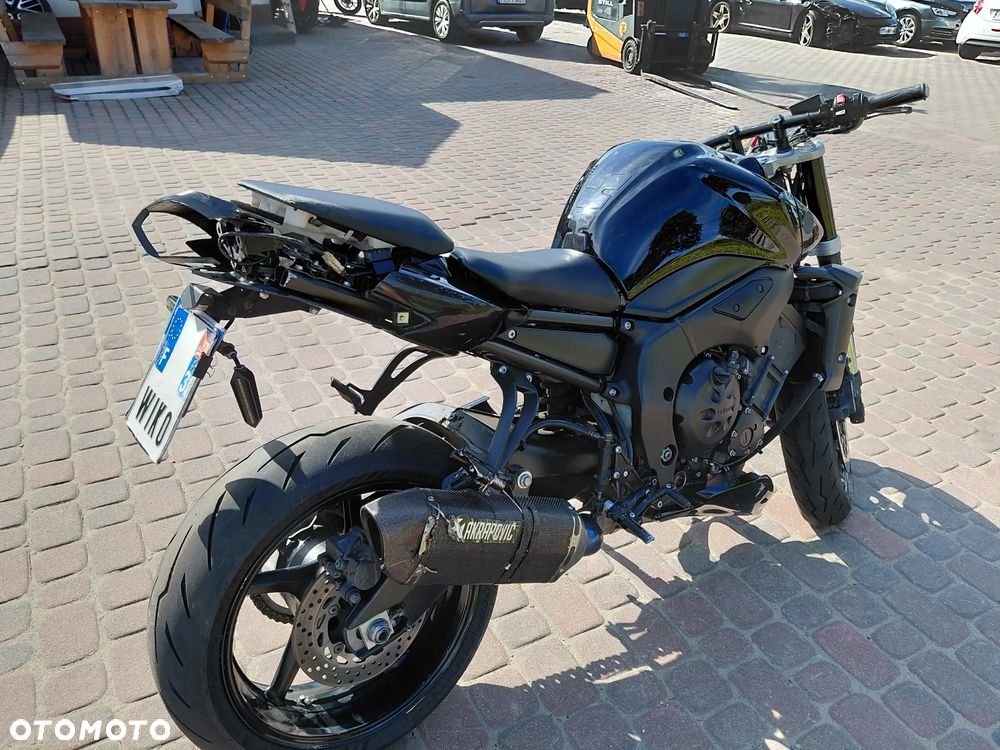 Yamaha FZ - 4