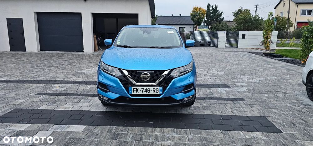Nissan Qashqai - 1