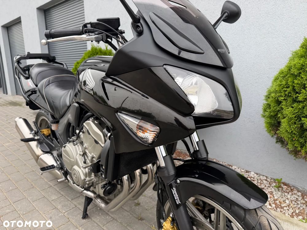 Honda CBF - 10