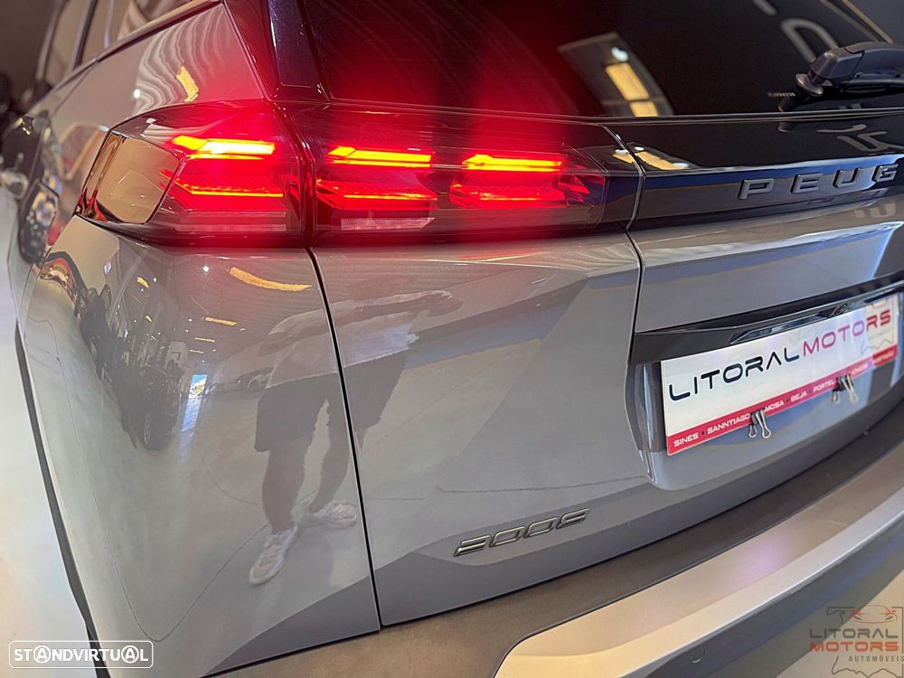 Peugeot 2008 PureTech 130 EAT8 Allure - 9