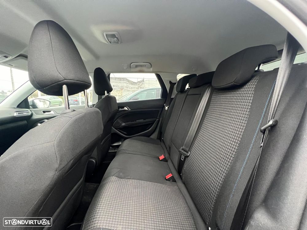 Peugeot 308 SW 1.5 BlueHDi Style - 19