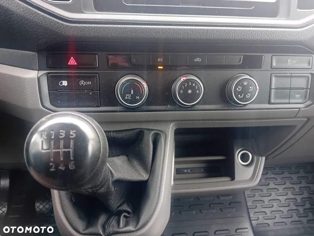 Volkswagen Crafter - 22