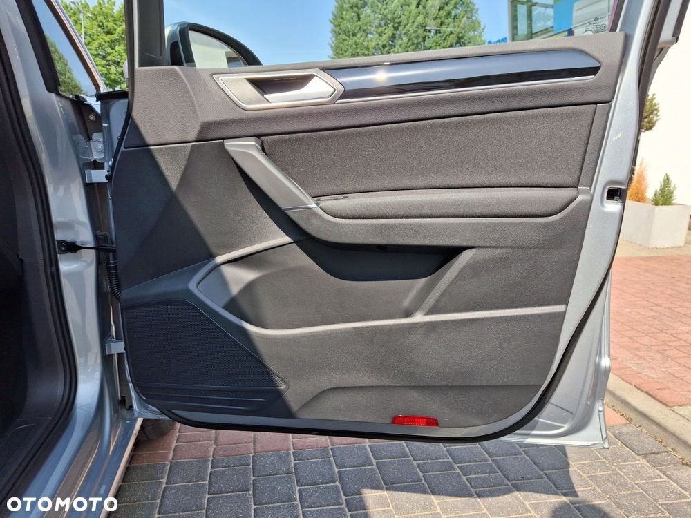 Volkswagen Touran 1.5 TSI EVO Highline DSG - 17