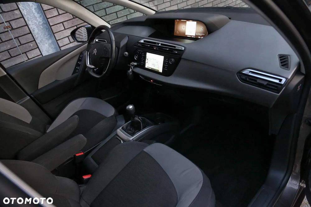Citroën C4 Picasso - 23