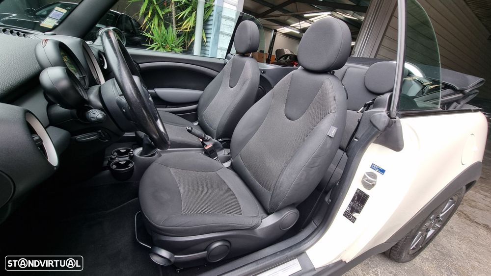 MINI Cabrio Cooper D - 5