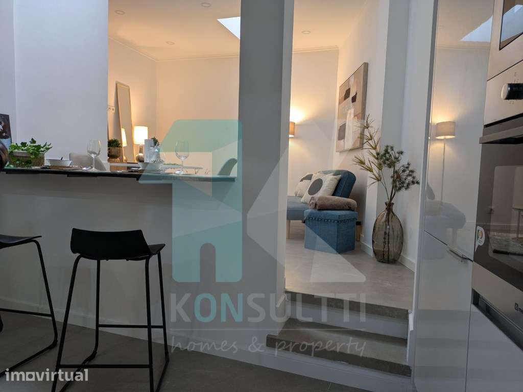 Apartamento T3 totalmente renovado junto à Graça - Grande imagem: 5/26