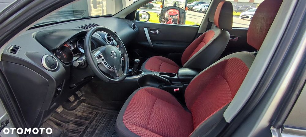 Nissan Qashqai 1.6 Visia - 15