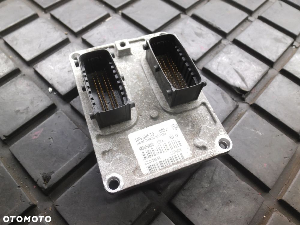 KOMPUTER STEROWNIK SILNIKA FIAT STILO 1,6 16V IAW5NF.T9 D032 46797611 - 1
