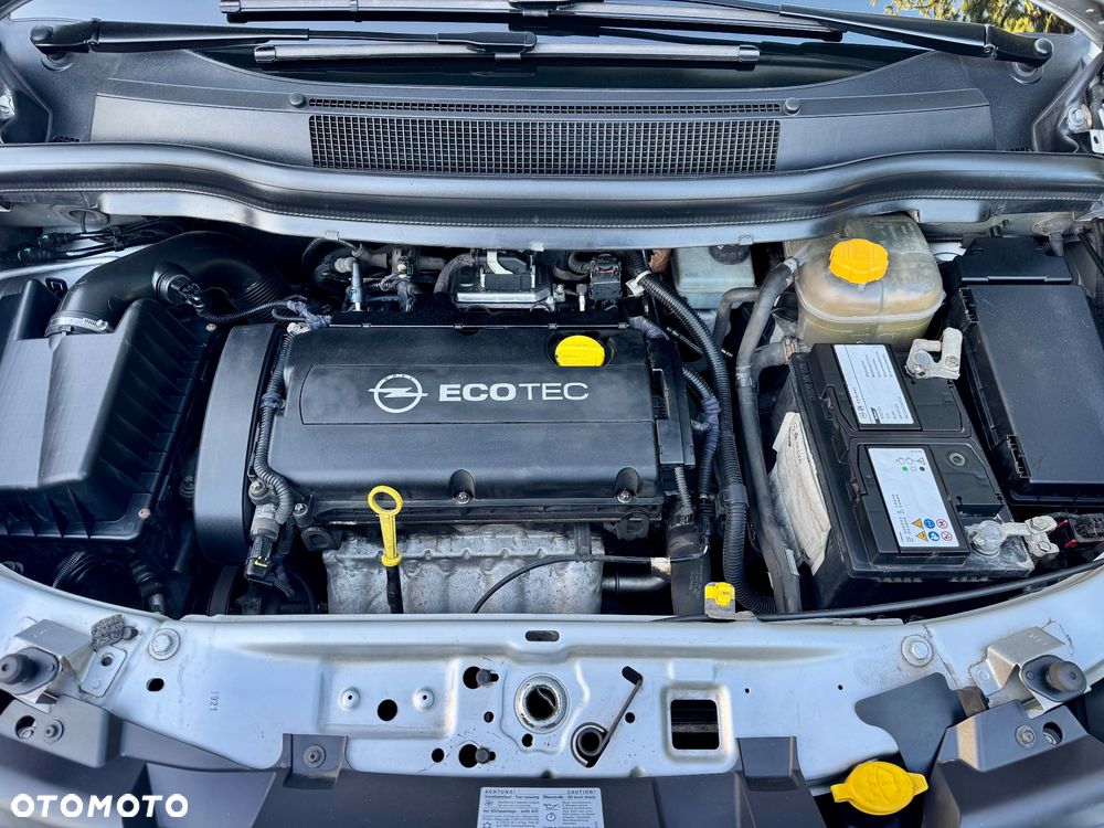 Opel Zafira 1.8 Family Plus - 17