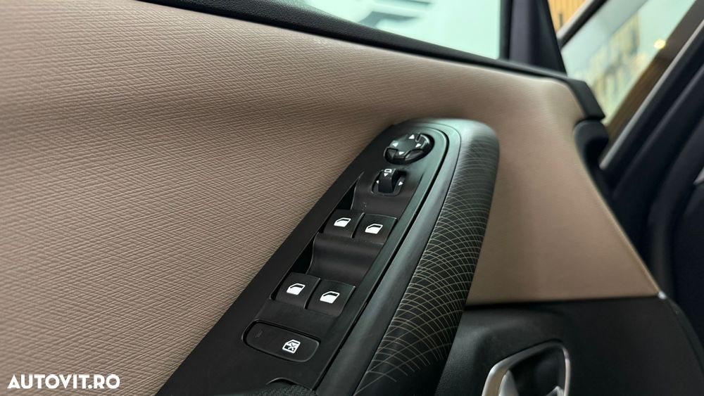 Citroën C4 Picasso - 15