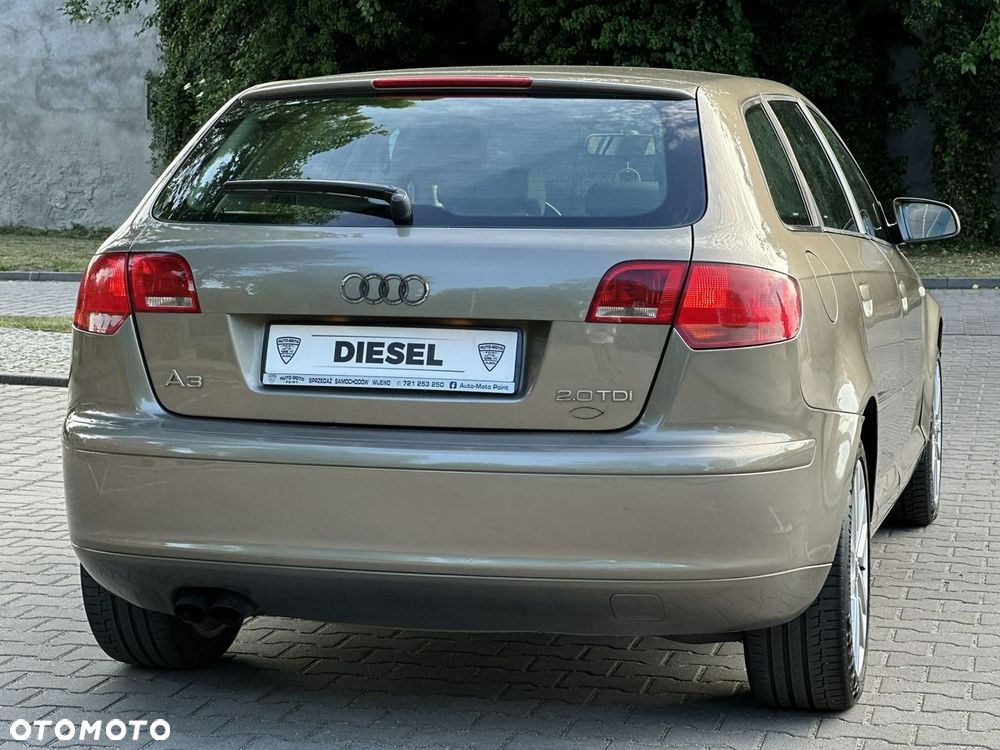 Audi A3 Sportback - 4