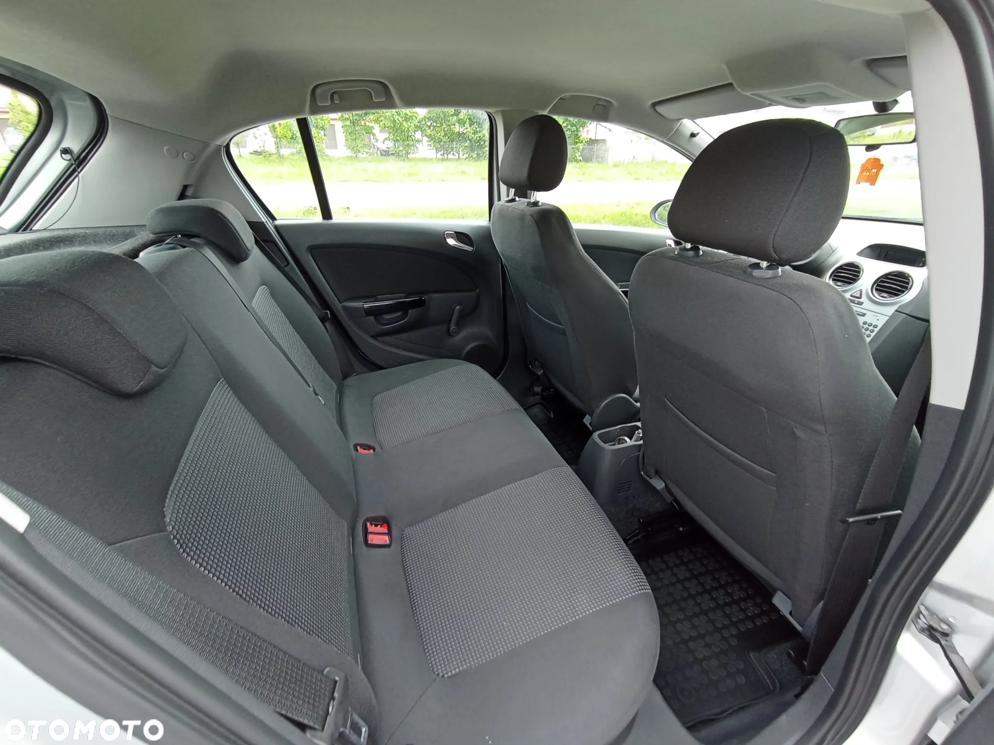 Opel Corsa - 22