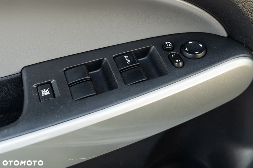 Mazda 2 1.3 Exclusive - 18