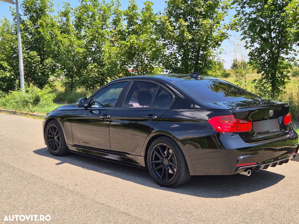 BMW Seria 3 320d Aut. - 3