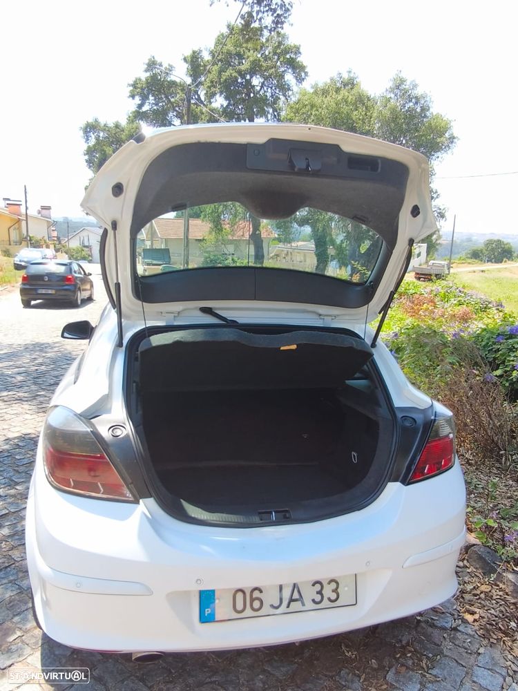 Opel Astra GTC 1.3 CDTI - 9