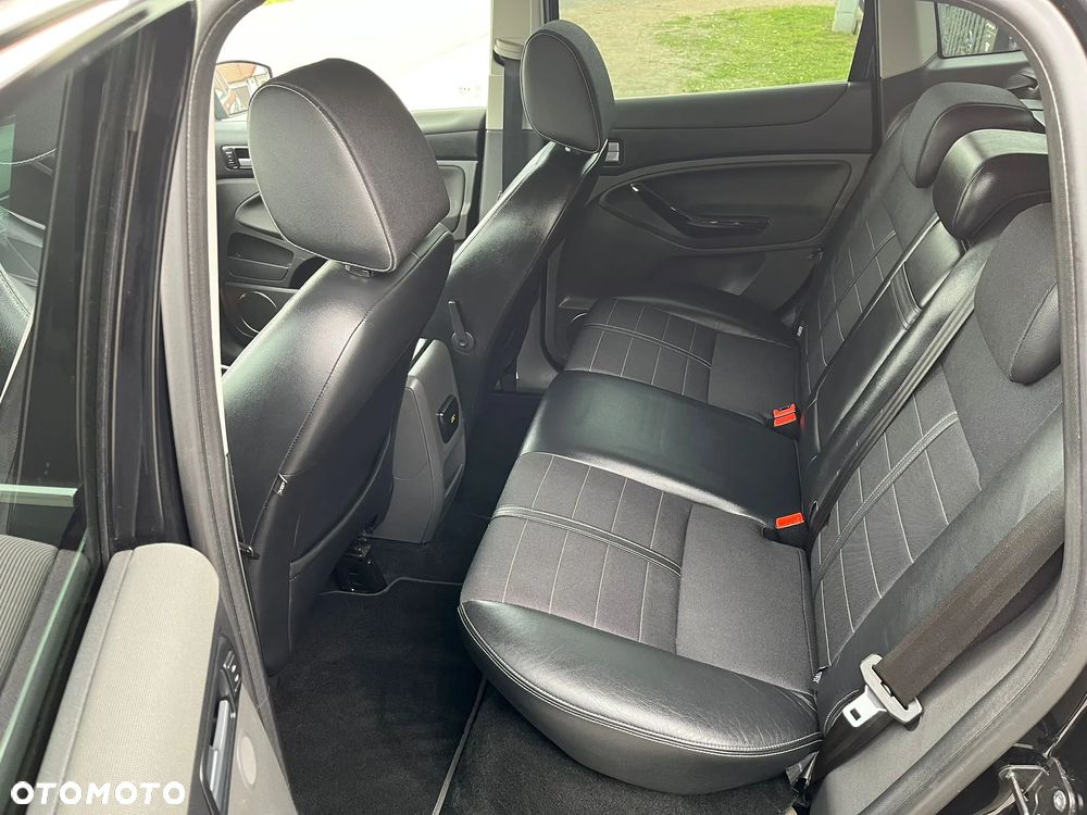 Ford Kuga 2.0 TDCi 4WD Trend - 8