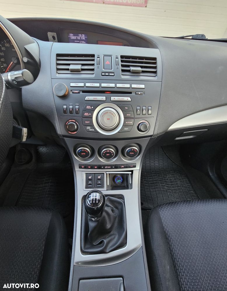 Mazda 3 1.6 MZ-CD DPF High-Line - 13