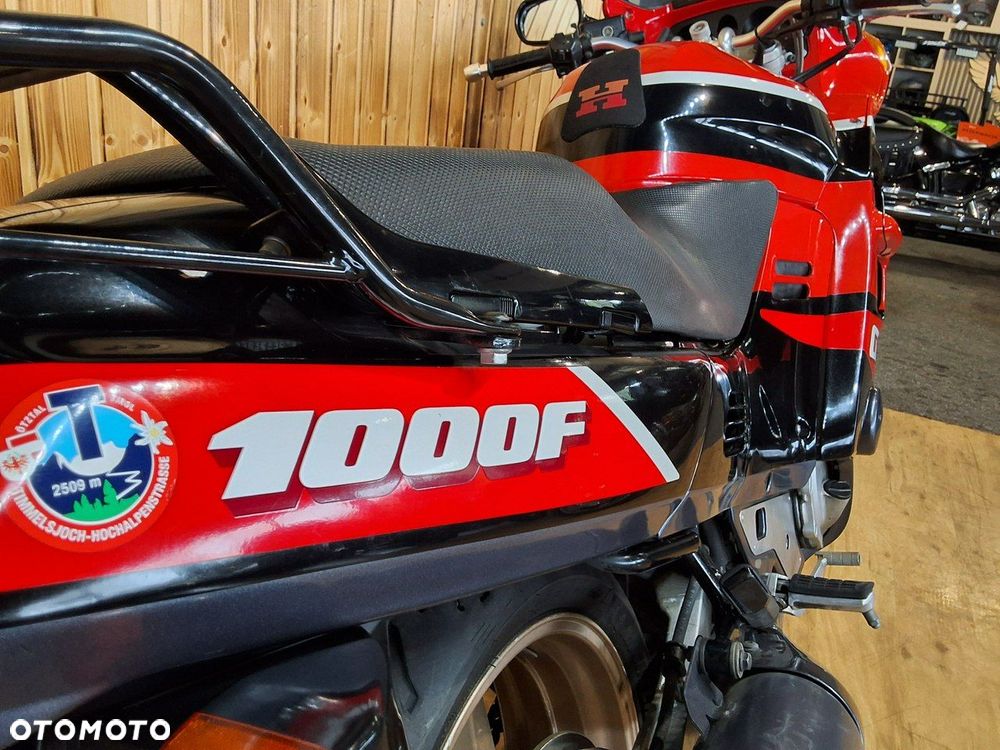 Honda CBR - 12