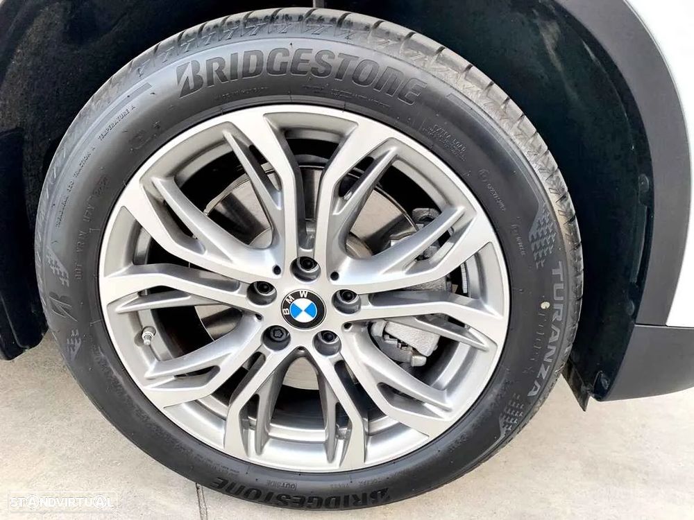 BMW X1 25 e xDrive Line Sport - 45