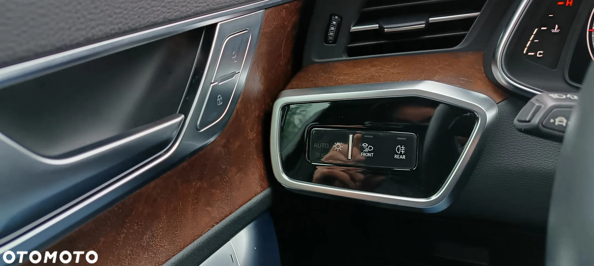 Audi A6 55 TFSI quattro S tronic S line - 23