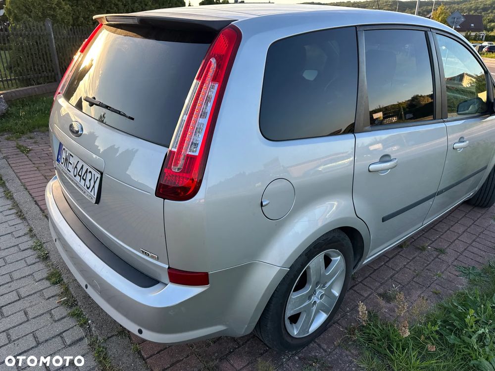 Ford C-MAX - 12