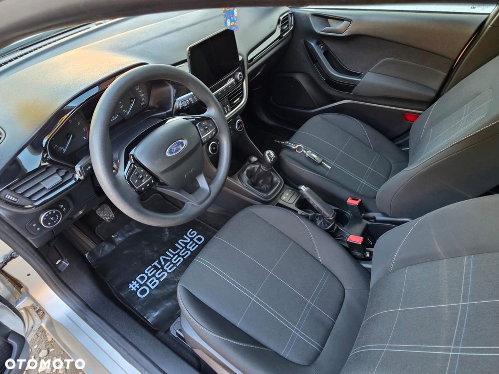 Ford Fiesta - 20