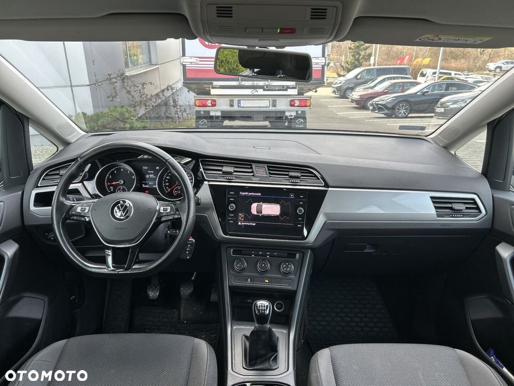 Volkswagen Touran 1.5 TSI EVO Comfortline - 21