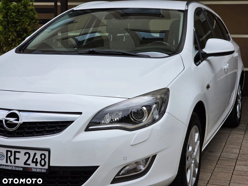 Opel Astra 1.4 Turbo Cosmo - 19