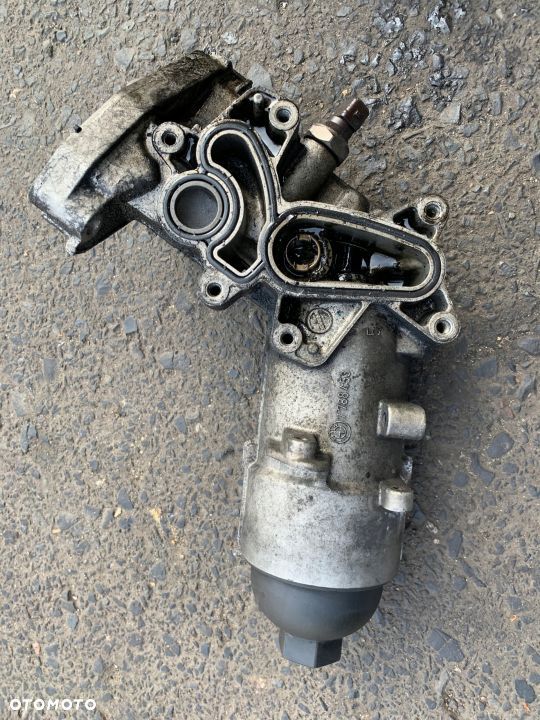 PODSTAWA FILTRA OLEJU 7788453 BMW E60 530d 525d - 2