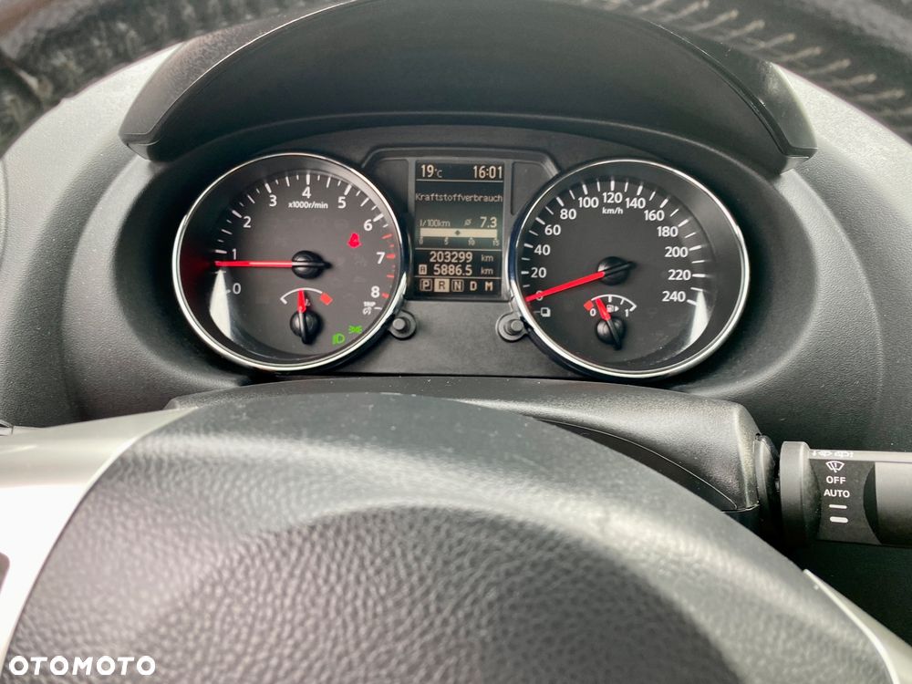 Nissan Qashqai 2.0 360 CVT - 17