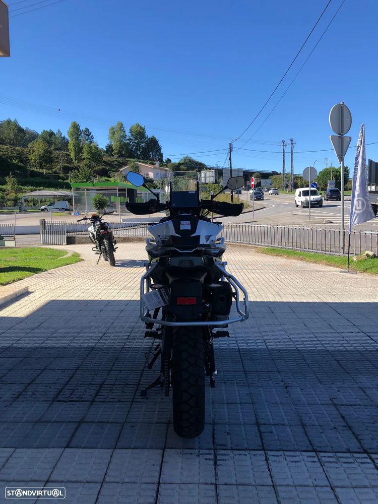 CF Moto 800MT ES - 7