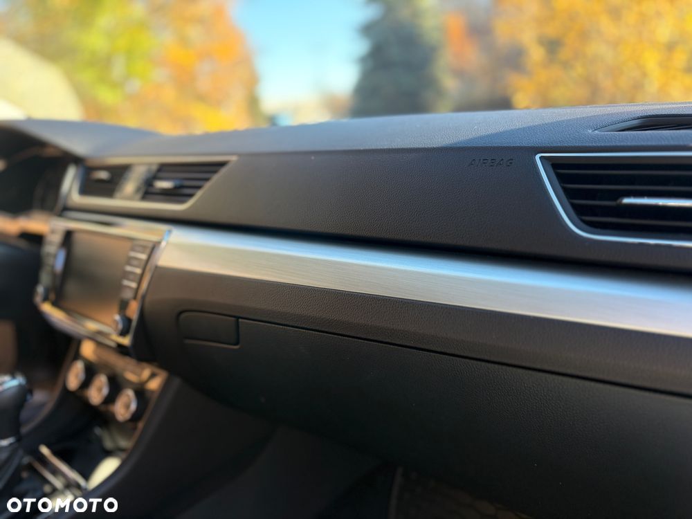 Skoda Superb 2.0 TDI Ambition DSG - 15