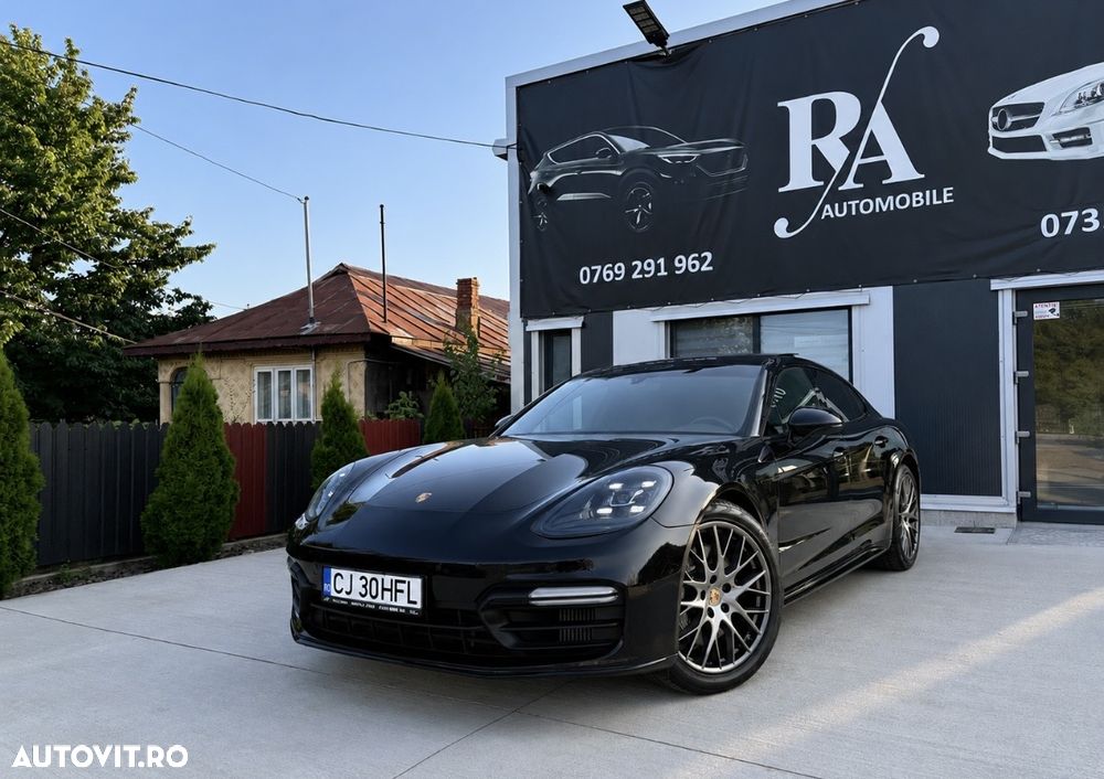 Porsche Panamera 4 E-Hybrid - 2