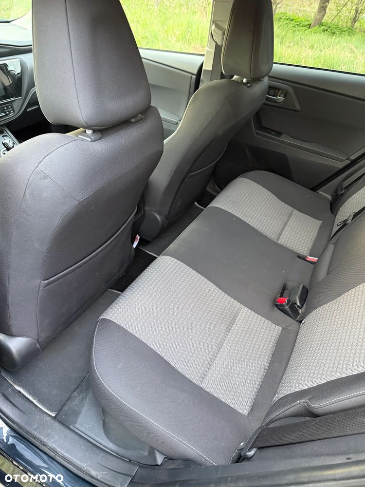 Toyota Auris Hybrid 135 Selection - 10