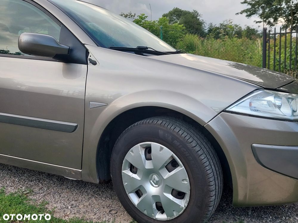Renault Megane 1.6 16V Authentique - 7