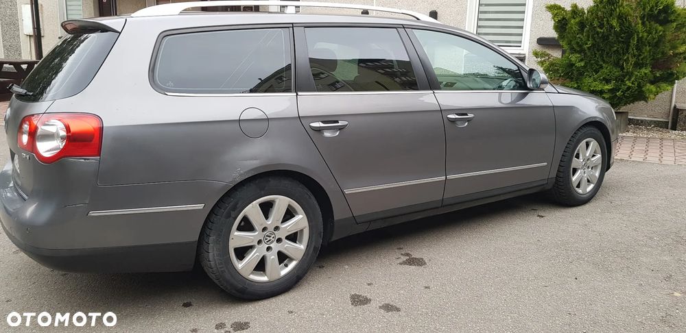 Volkswagen Passat 2.0 FSI Individual - 4