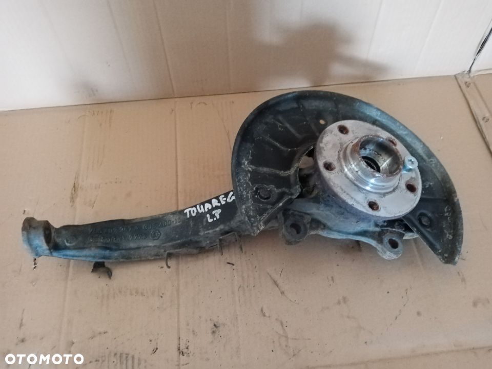 Zwrotnica piasta lewy przód VW Touareg 2.5 TDI 7L6407257A - 1