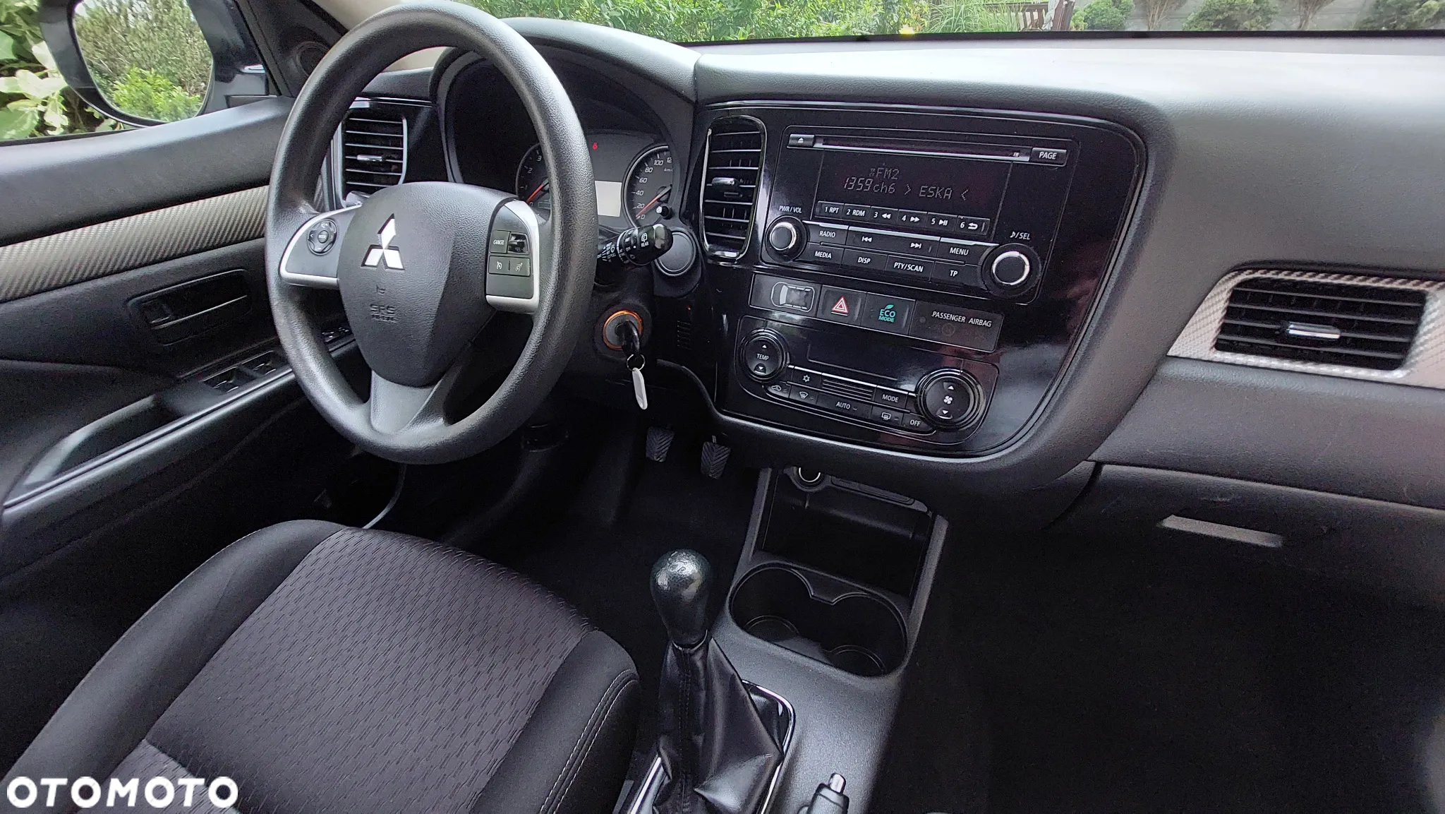 Mitsubishi Outlander 2.0 2WD Inform - 21